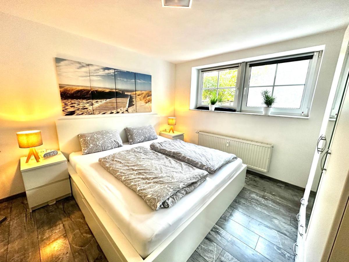 Modernes Apartment Mit Terrasse Und Highspeed Internet Zwischen Aalen Und Schwaebisch Gmuend Goggingen Buitenkant foto